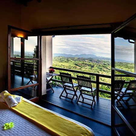 El Mirador De Ordiales Careses
